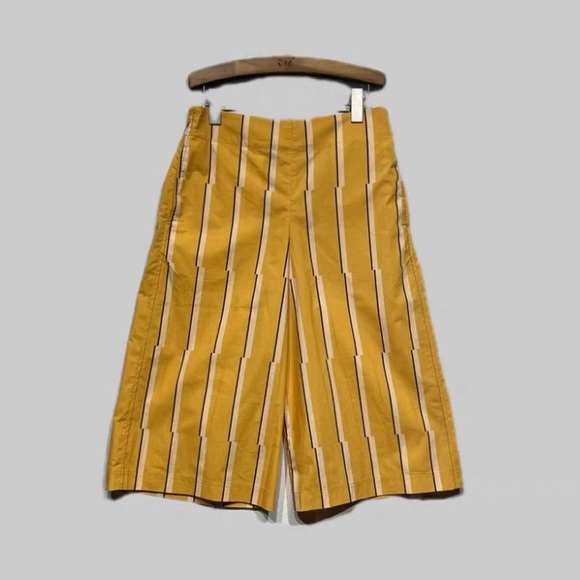 Cropped pants - Picture 2 of 6